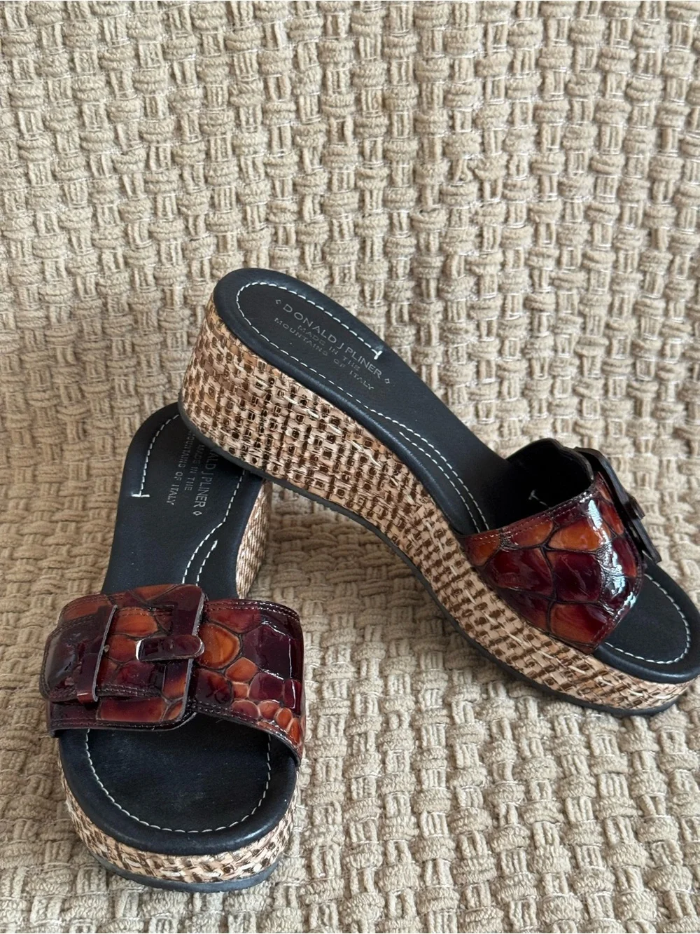 Donald J. Pliner Brown & Tan Croc-Embossed Wedge Slide Sandals